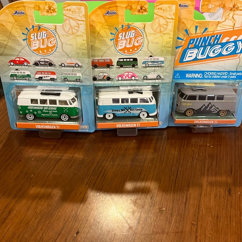 Jada Punch Buggy Slug Bug Volkswagen T1 Van Bus X 3 Ski Themed 1/64